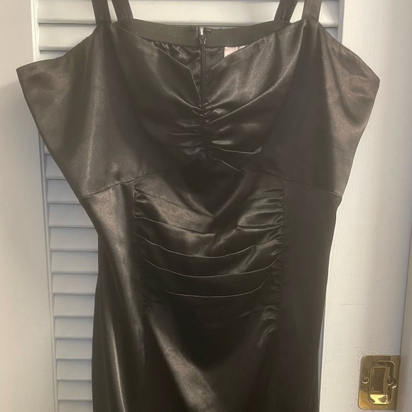 Newport News 90s Y2K Ultra Flattering LBD Little Black Dress Size 18P - Picture 2 of 7